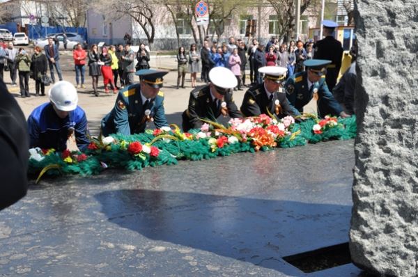 На АСЗ почтили память судостроителей, павших в боях Великой Отечественной войны