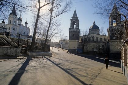 Изгонявший бесов мужчина избил пенсионерку в московском храме