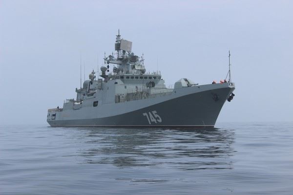 В сирийский Тартус зашли два российских корабля с «Калибрами»